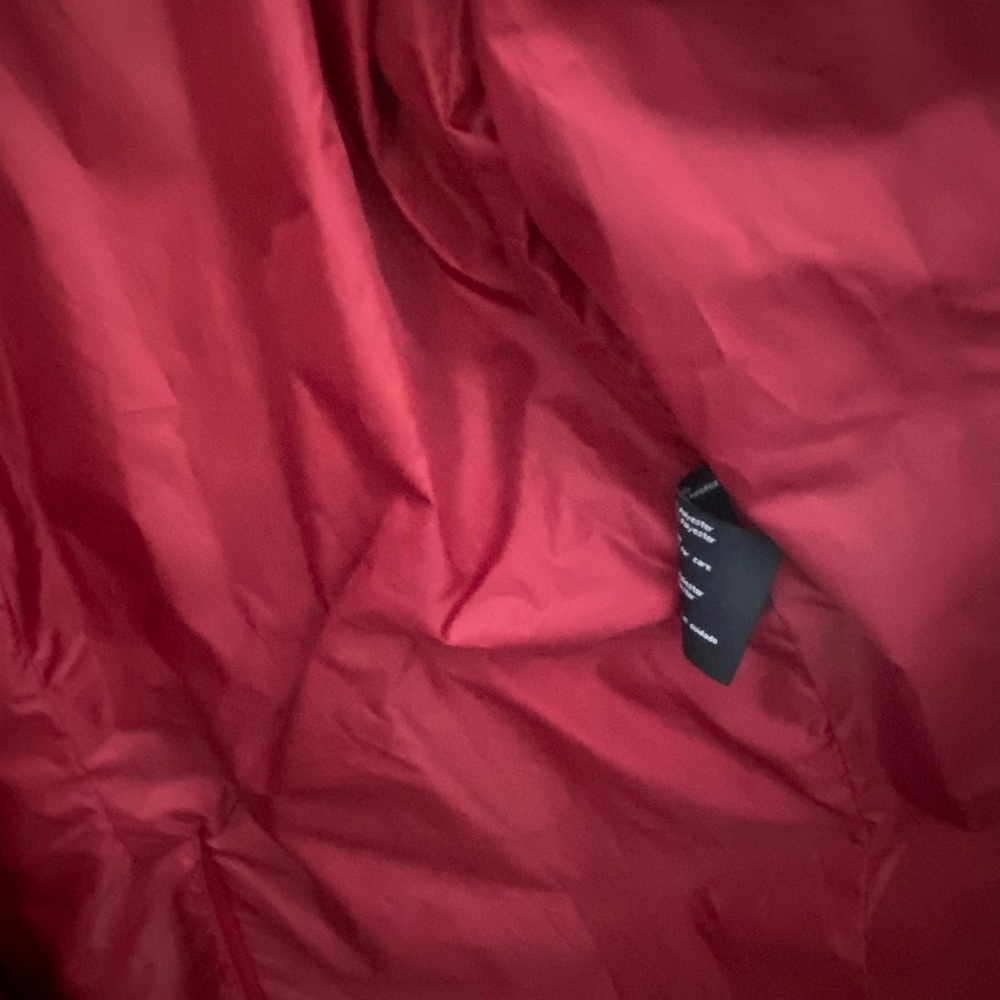 Elegant Red Women's Rain Coat - Picture 8 of 10